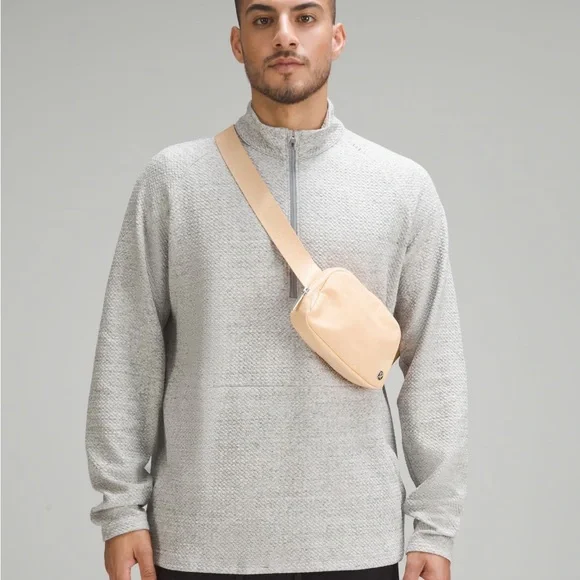 NWT Lululemon Everywhere Belt Bag 1L in Summer Glow - Picture 2 of 11